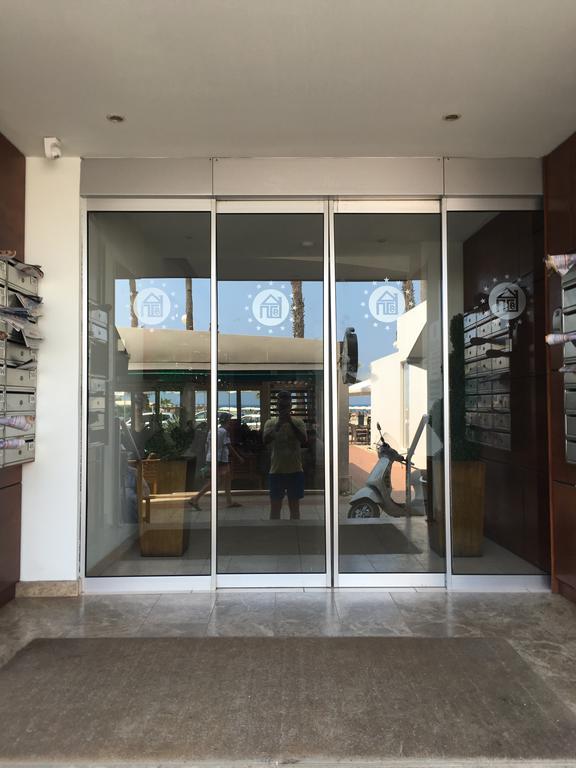 Ithaki Phinikoudes Apartment No. 102 Larnaca Zewnętrze zdjęcie